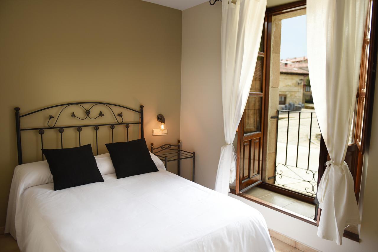 Hostal San Martin Молинос де Дуеро Екстериор снимка